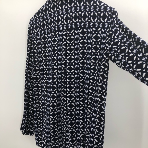 Elliott Lauren Ikat Print Blouse Navy & White Sz 6 - Picture 8 of 13